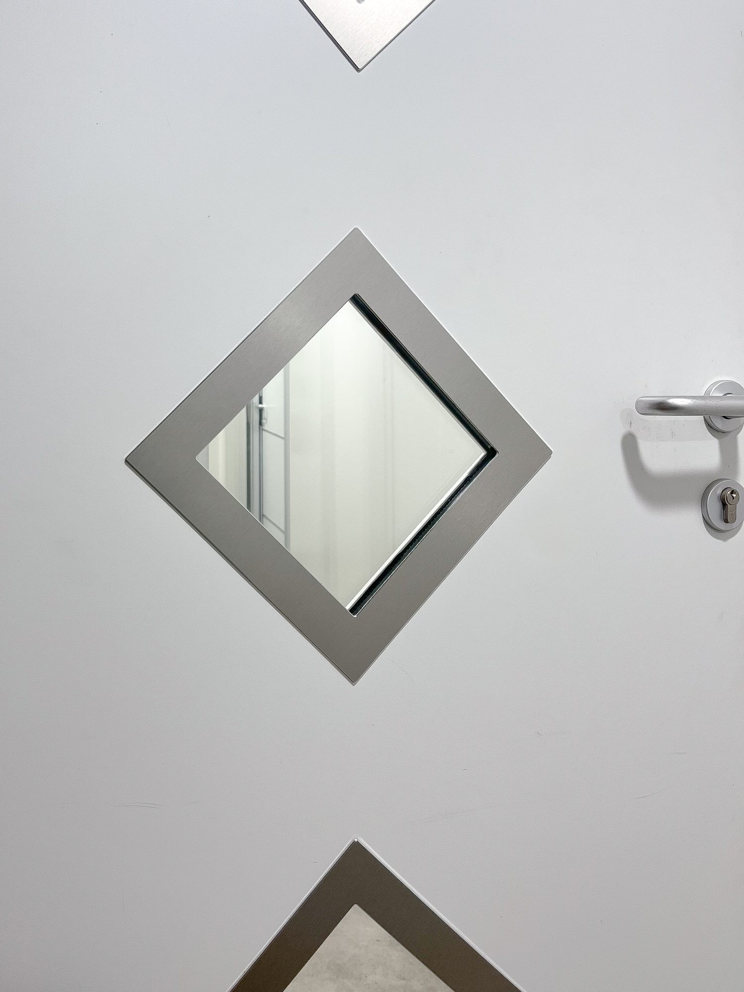 FIN DE SERIE - Lot de 4 Hublots Double Vitrage Clair – Pour Panneaux 40 mm (Portes de Garage & Intérieures) – Image 5